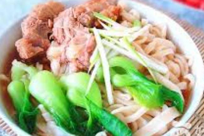 Spicy Pork  Ribs 香辣排骨 汤面